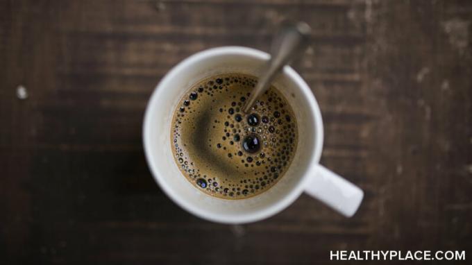 כוס הקפה שלך עשויה להחמיר את התסמינים הדו קוטביים שלך. קרא מידע מהימן על קפה והפרעה דו קוטבית באתר HealthyPlace.