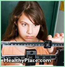 גלה מה גורם להפרעות אכילה כמו אנורקסיה ובולימיה בקרב בני נוער. כמו כן נכללות הפרעות ספורט ואכילה.