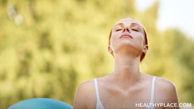 'קח נשימה עמוקה.' שמעת את זה כשאתה לחוץ או נסער? יש סיבה טובה לכך. גלה מדוע כדאי לנשום עמוק ב- HealthyPlace.