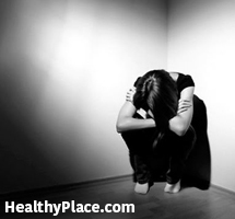 שלושה מיתוסים על דיכאון יכולים לפגוע בך כמו בדיכאון עצמו. האם אתה מאמין לאחד משלושת המיתוסים האלה על דיכאון? בדוק זאת כדי להיות בטוחים.