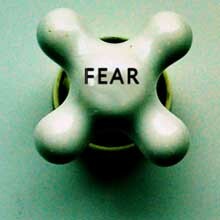הפחד הגדול ביותר שלי הוא שלא אוכל להתגבר על הפחדים שלי.